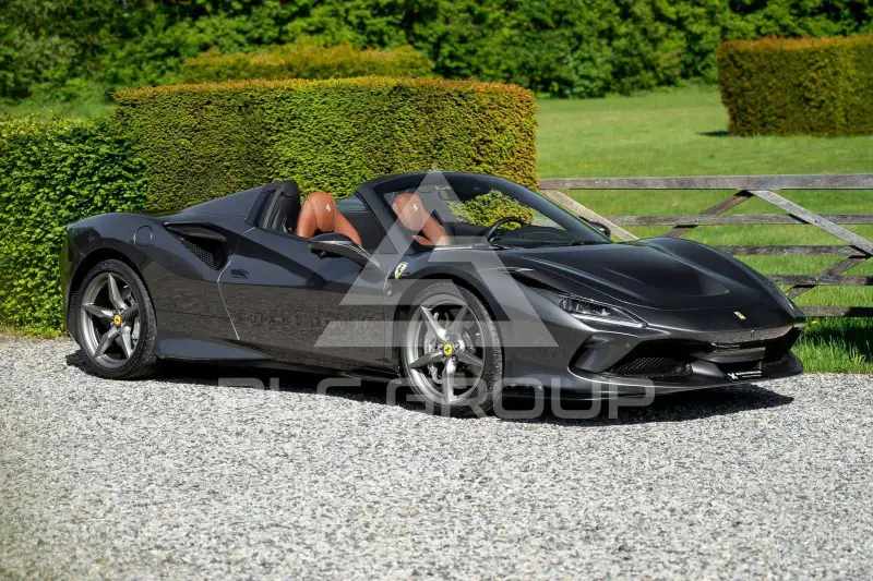 2022 Ferrari F8