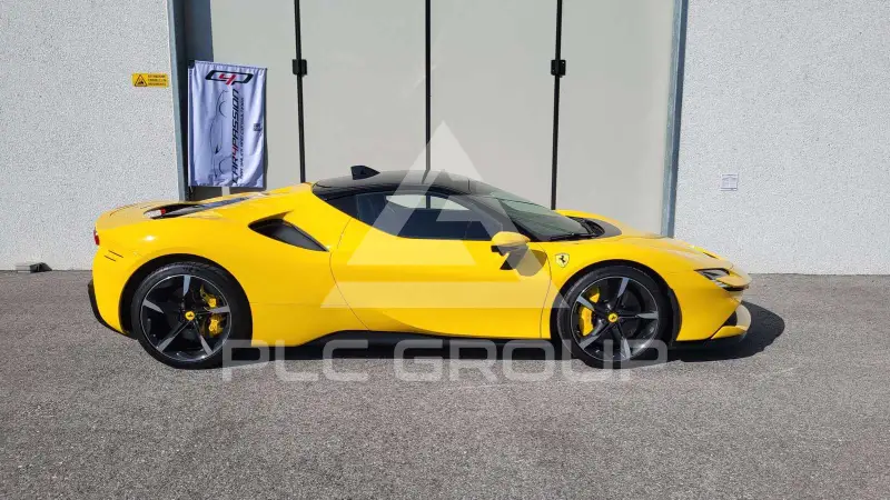 2022 Ferrari SF90