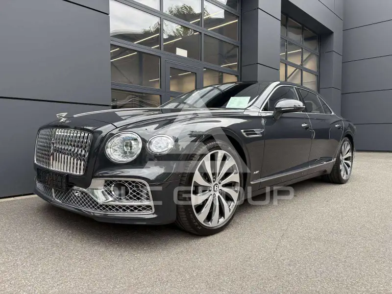 2022 Bentley Flying