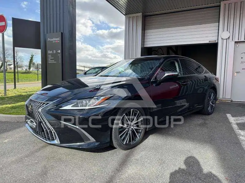 2022 Lexus ES300