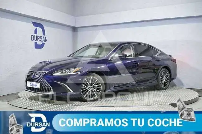2022 Lexus ES300
