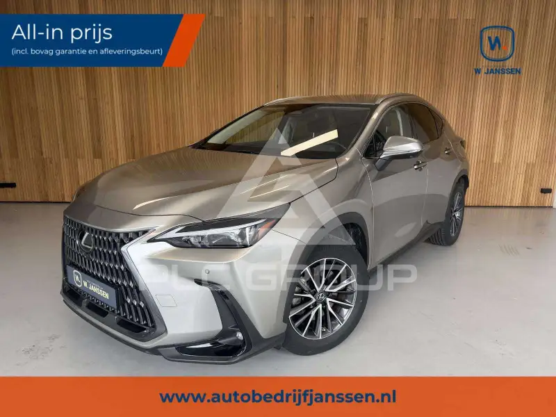2022 Lexus NX450