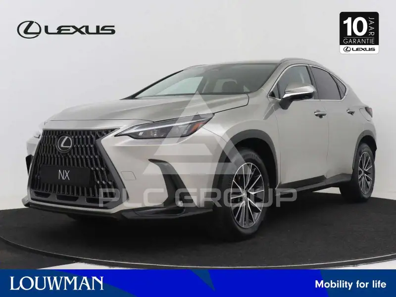 2022 Lexus NX450