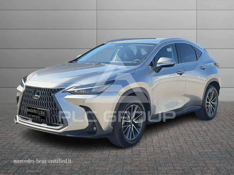 2022 Lexus NX200T