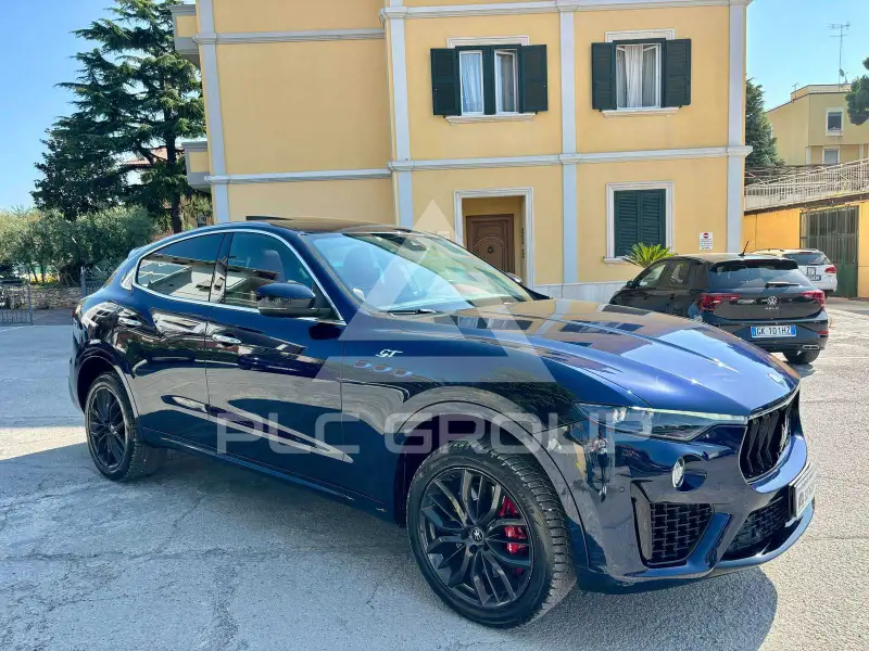 2022 Maserati LEVANTE