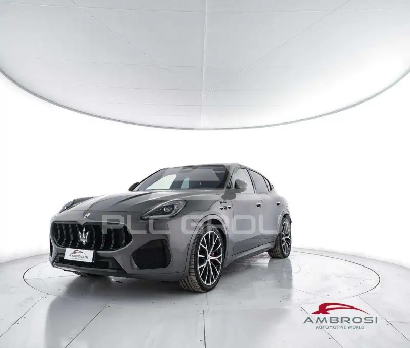 2022 Maserati GRECALE