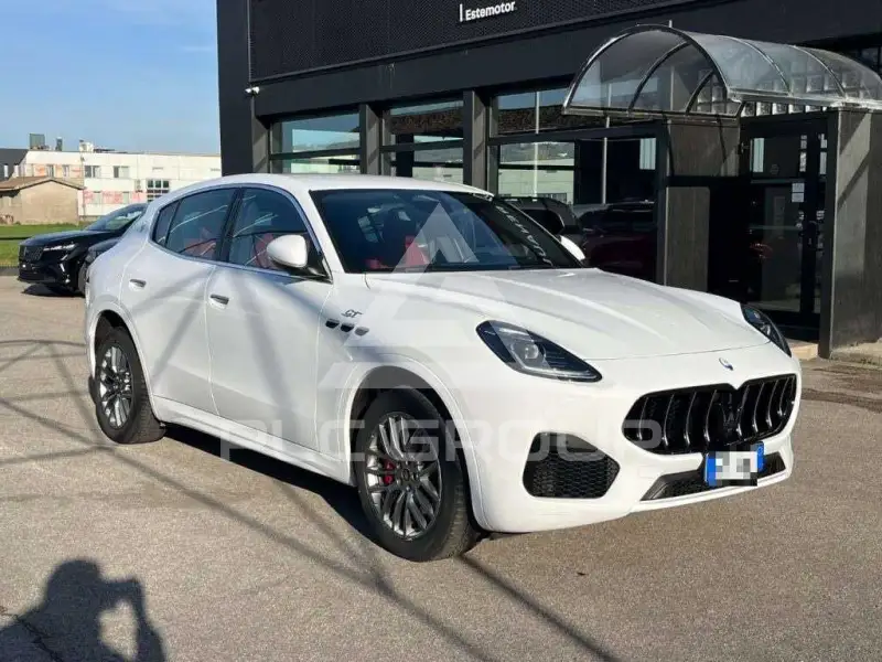 2022 Maserati GRECALE