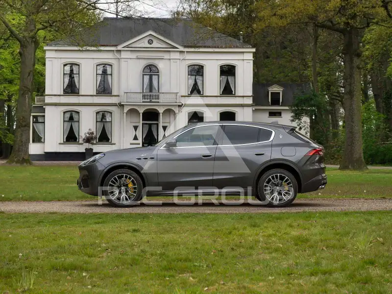 2022 Maserati GRECALE