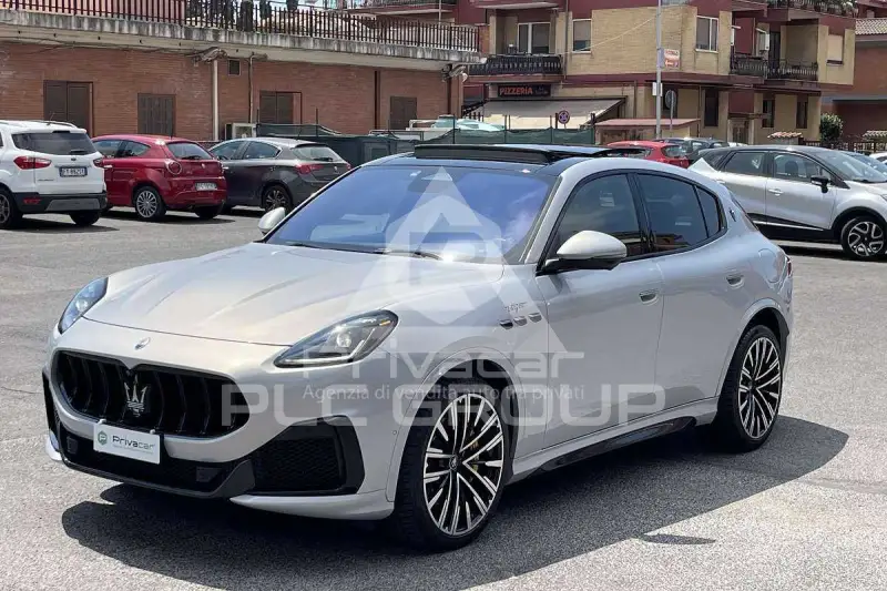 2022 Maserati GRECALE