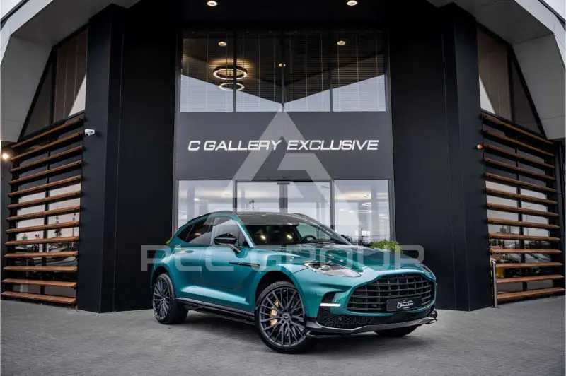 2022 Aston Martin DBX