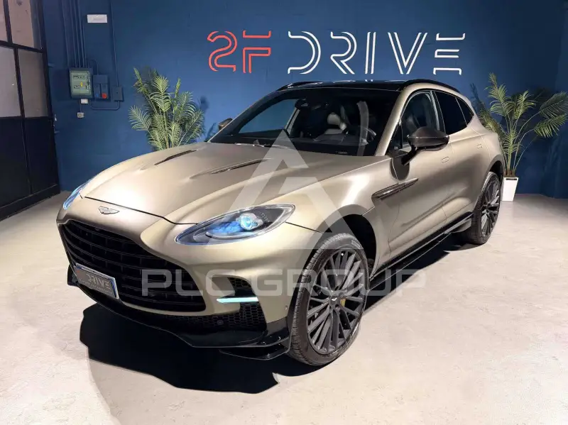 2022 Aston Martin DBX