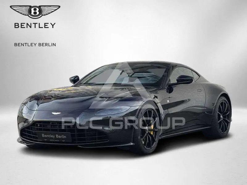2022 Aston Martin V8