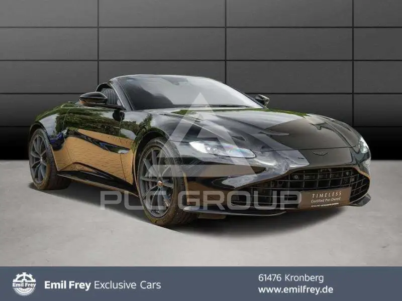 2022 Aston Martin V8