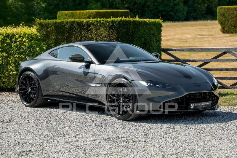 2022 Aston Martin Vantage