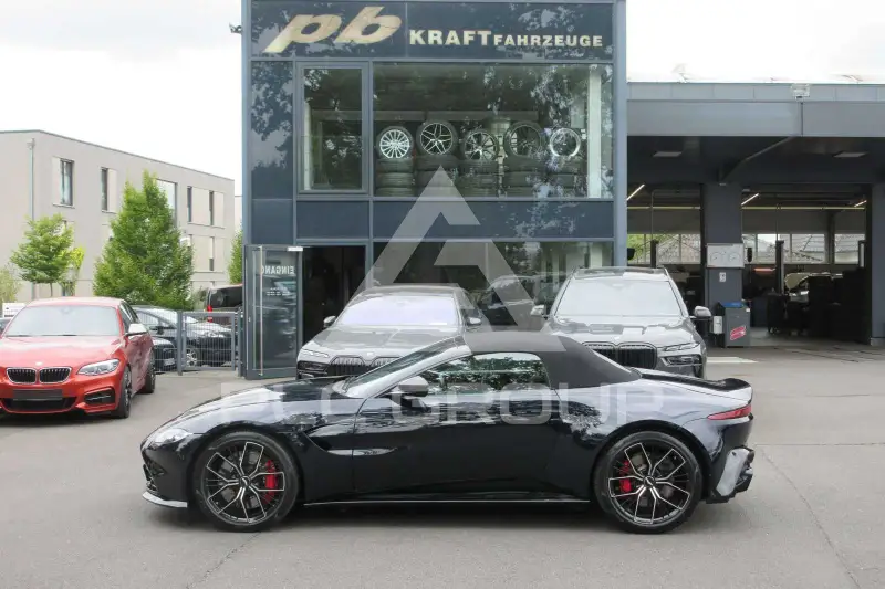2022 Aston Martin Vantage
