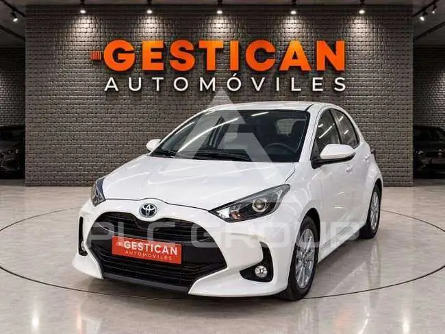 2022 Toyota YARIS
