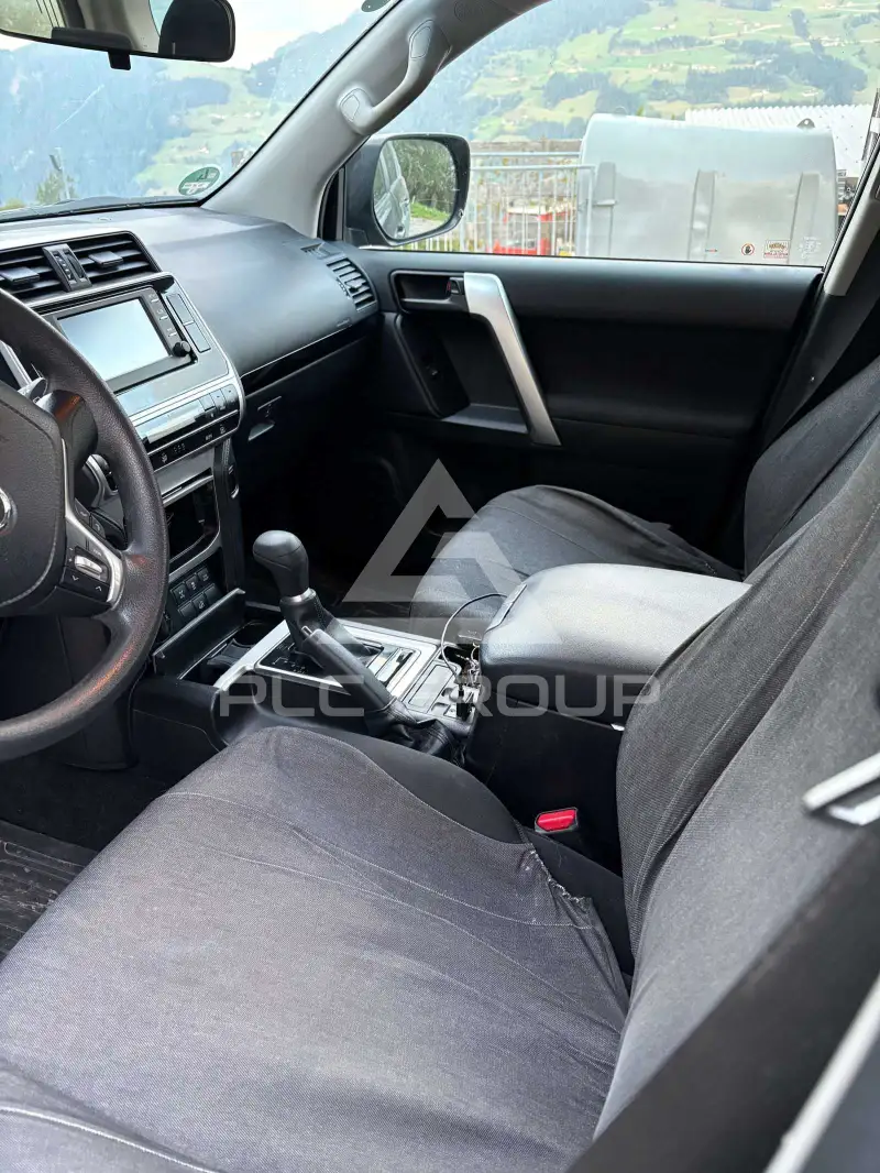 2022 Toyota LAND CRUISER