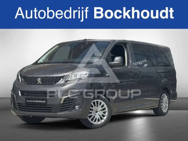 2022 Peugeot Traveller