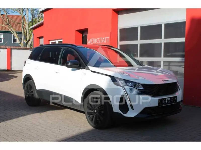 2022 Peugeot 5008