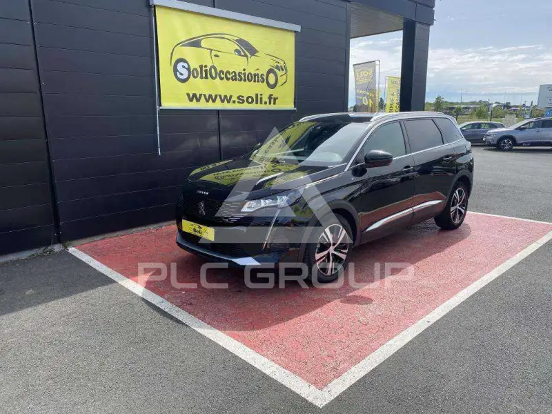 2022 Peugeot 5008