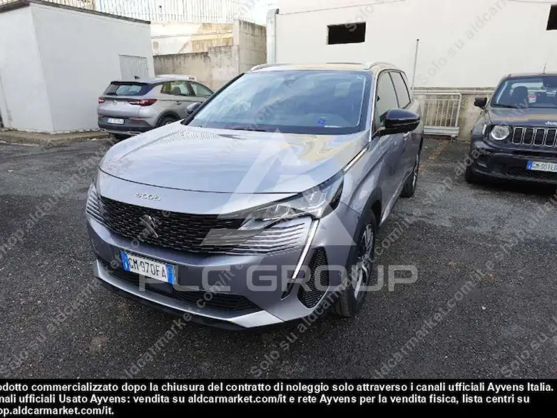2022 Peugeot 5008