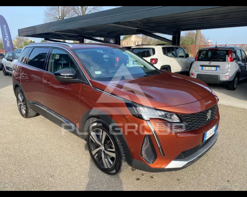 2022 Peugeot 5008