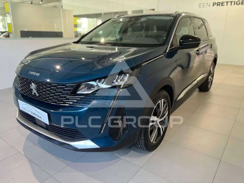 2022 Peugeot 5008