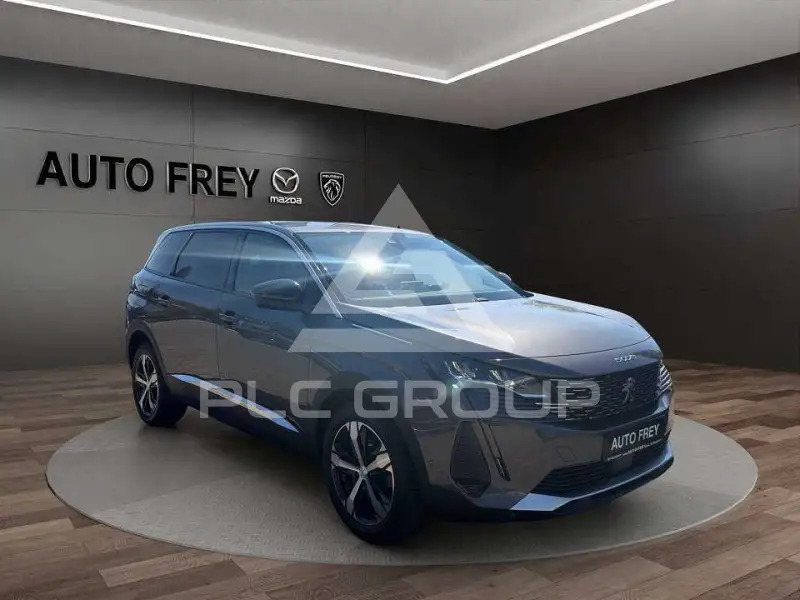2022 Peugeot 5008