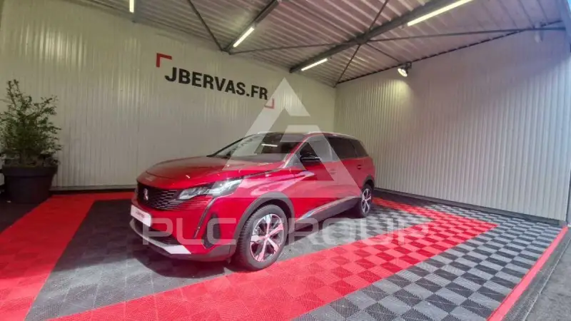 2022 Peugeot 5008