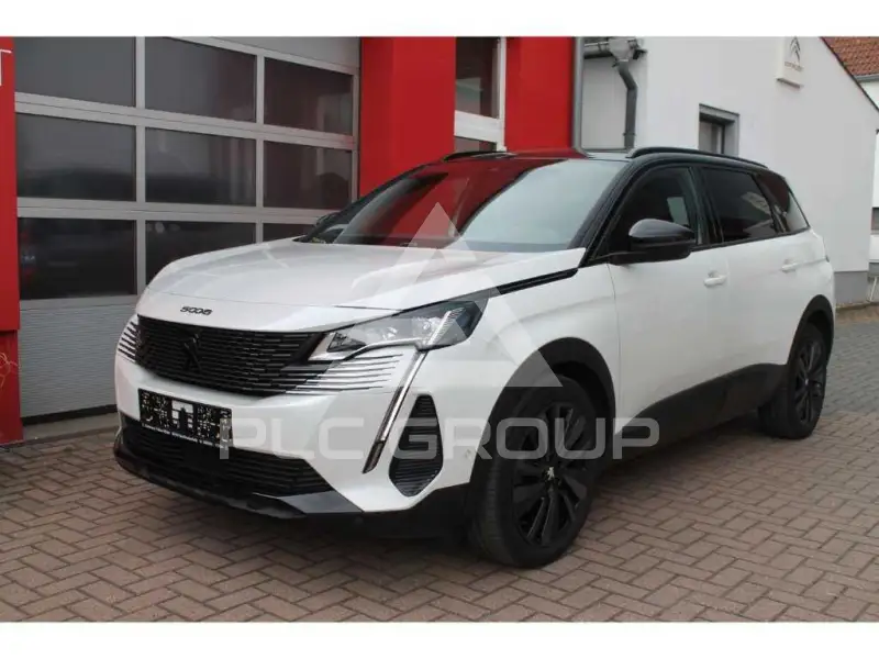 2022 Peugeot 5008