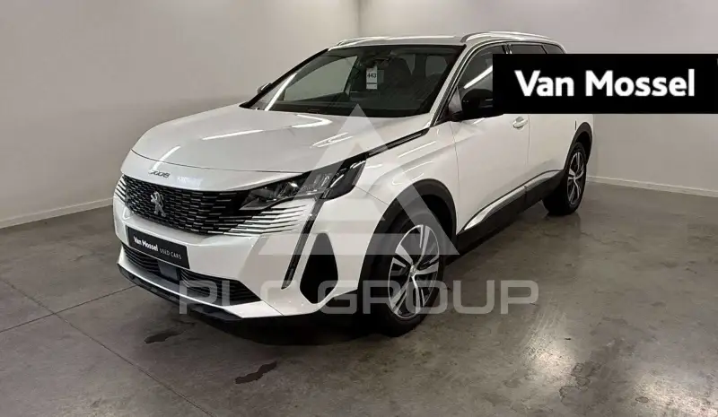2022 Peugeot 5008