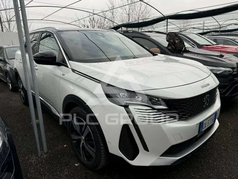2022 Peugeot 5008