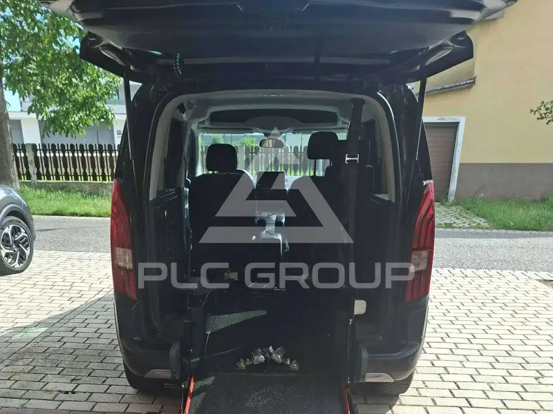 2022 Peugeot Rifter