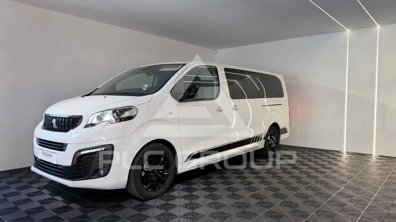 2022 Peugeot Traveller