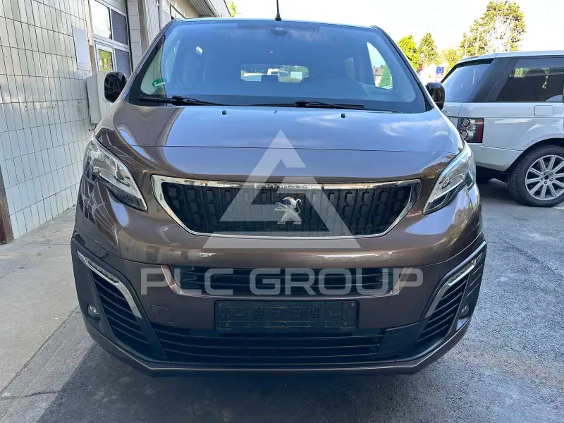 2022 Peugeot Traveller