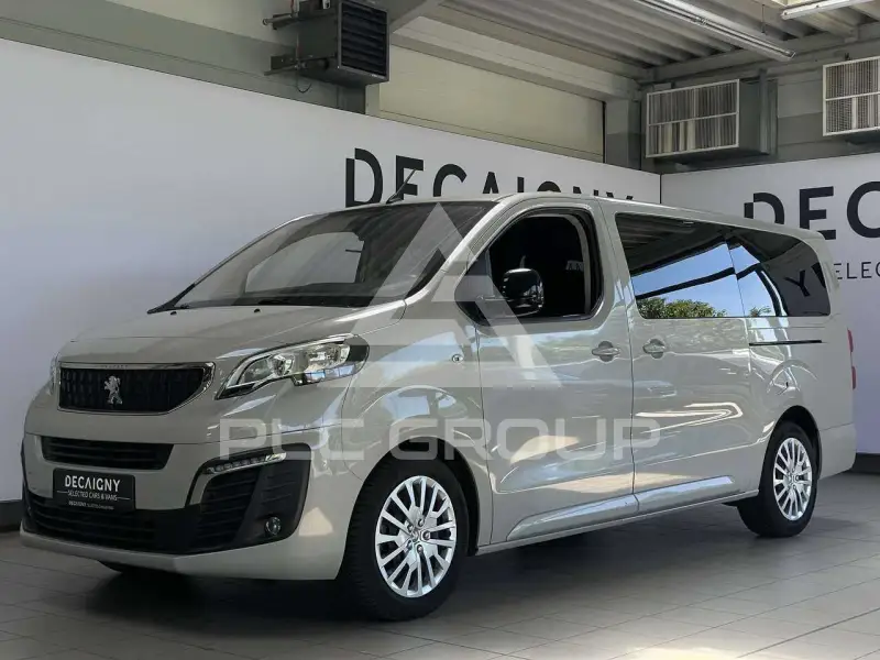 2022 Peugeot Traveller