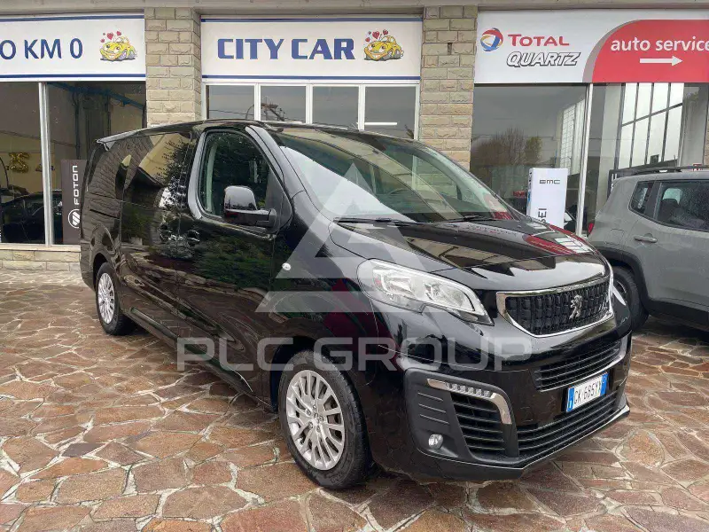 2022 Peugeot Traveller