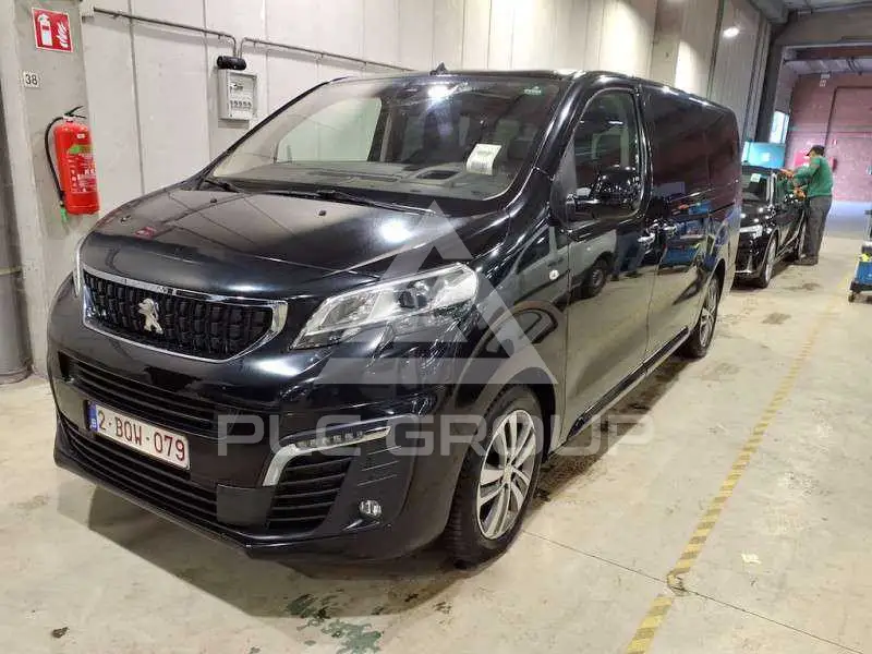 2022 Peugeot Traveller