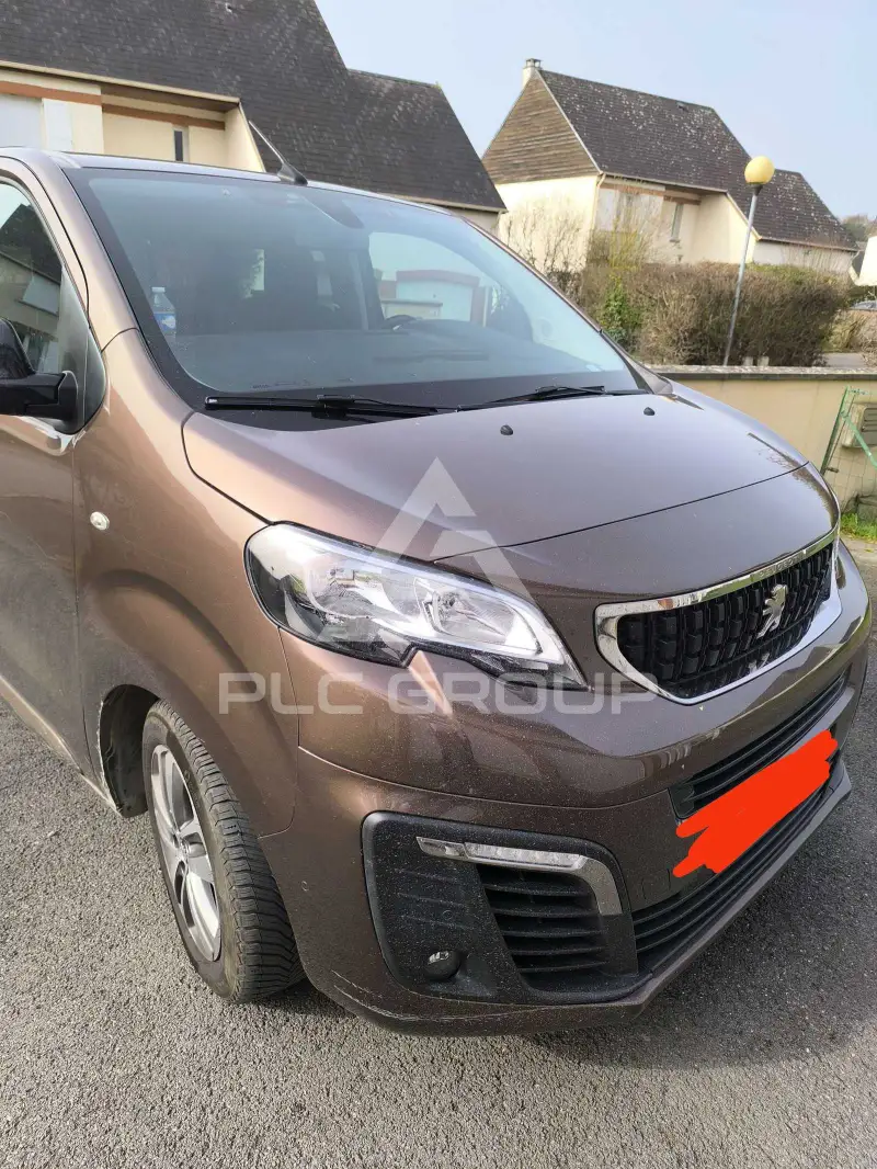 2022 Peugeot Traveller