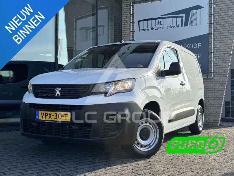 2022 Peugeot Partner