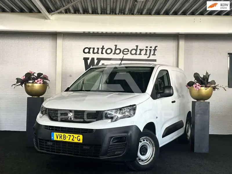 2022 Peugeot Partner