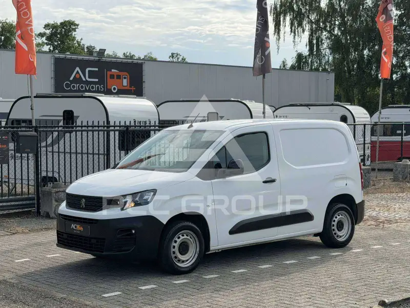 2022 Peugeot Partner