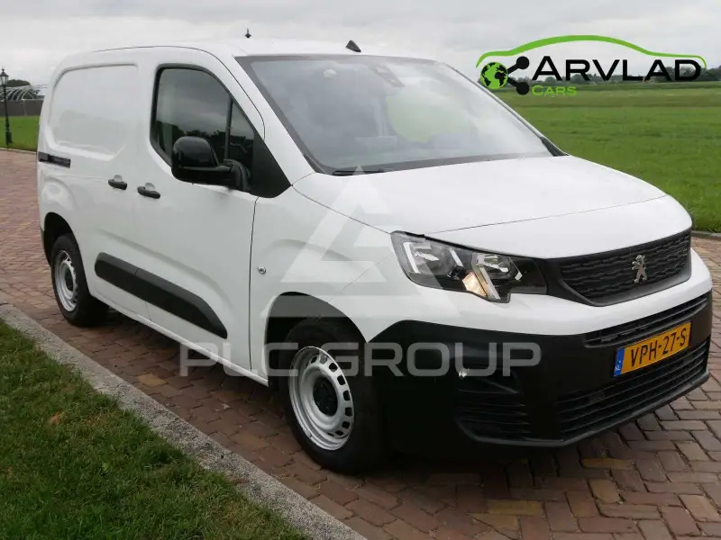 2022 Peugeot Partner