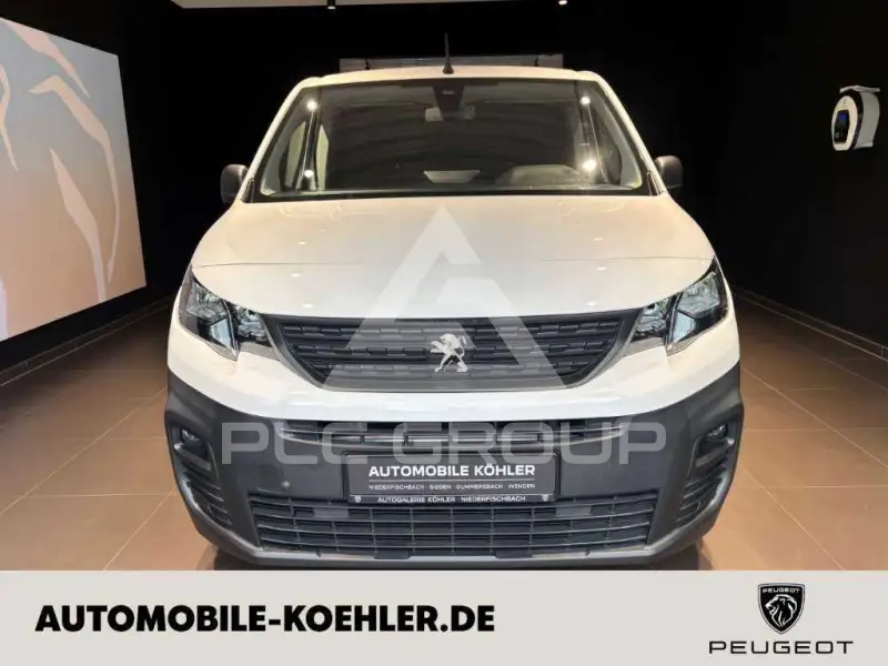 2022 Peugeot Partner