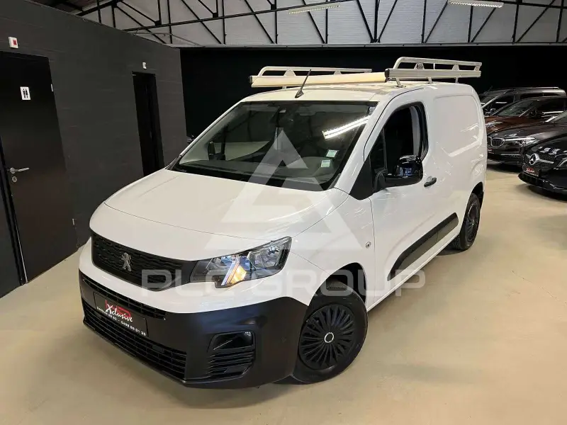 2022 Peugeot Partner