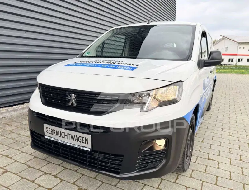 2022 Peugeot Partner