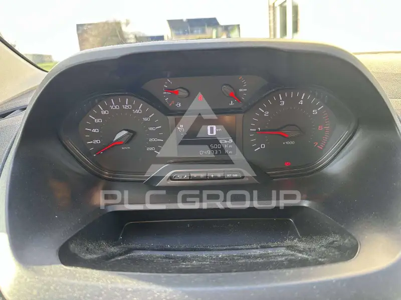 2022 Peugeot Partner
