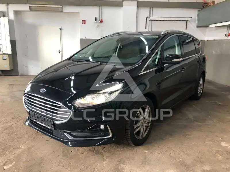 2022 Ford S-Max