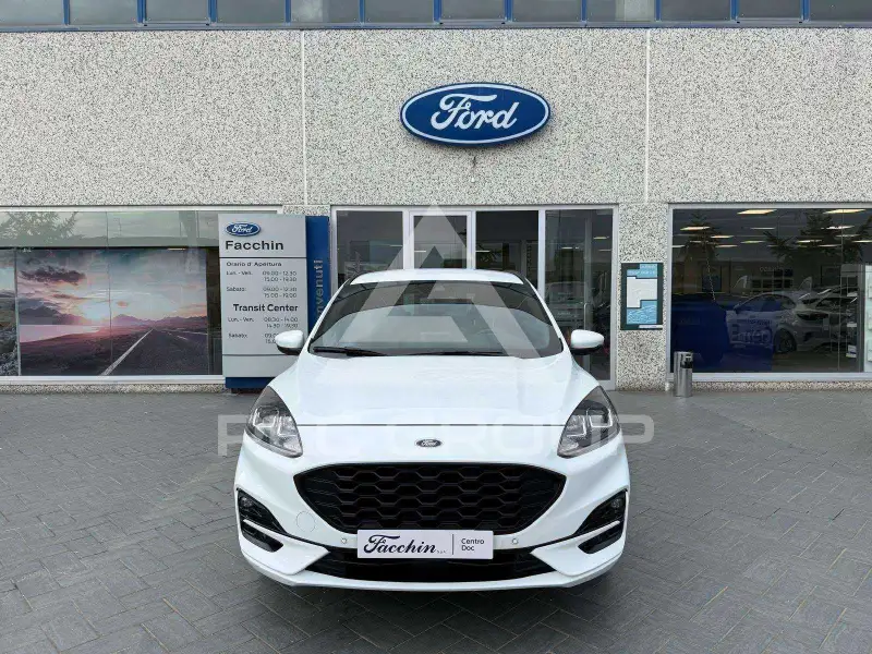 2022 Ford Kuga