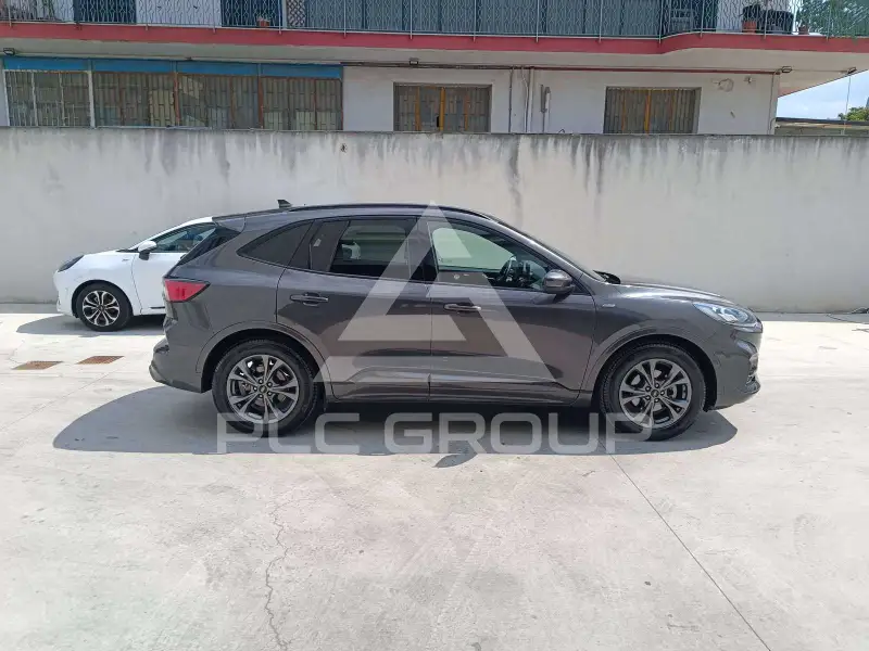 2022 Ford Kuga